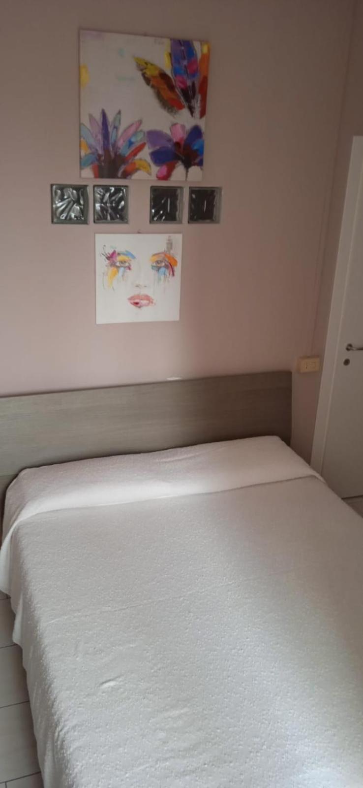 Vila Little Moon Fontana Liri Exteriér fotografie